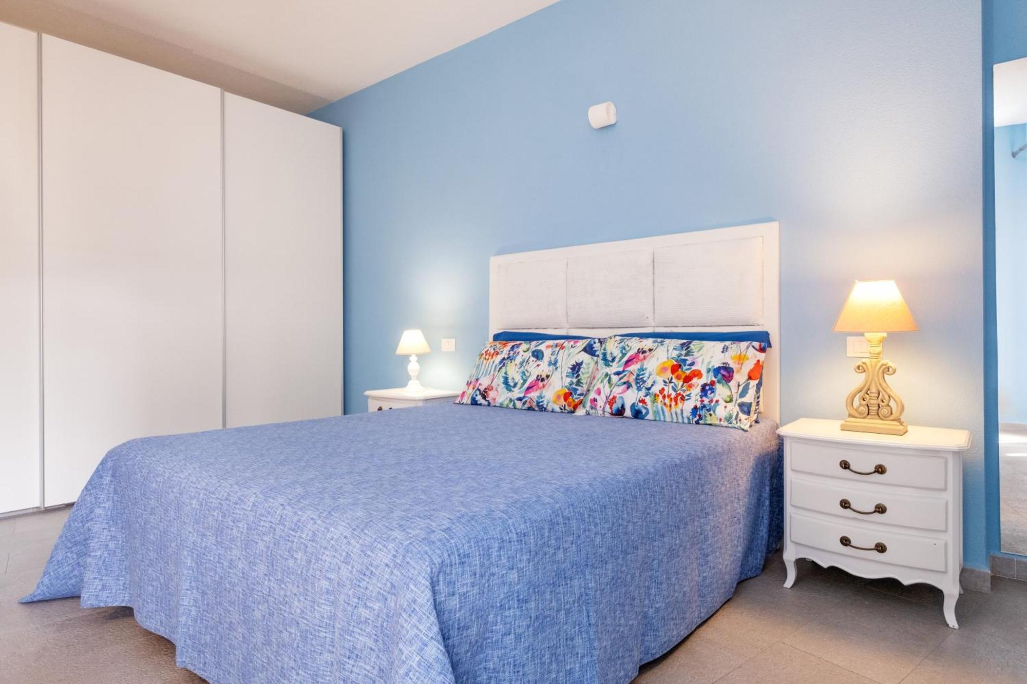 Orosei Home Holidays - I Fiori Εξωτερικό φωτογραφία