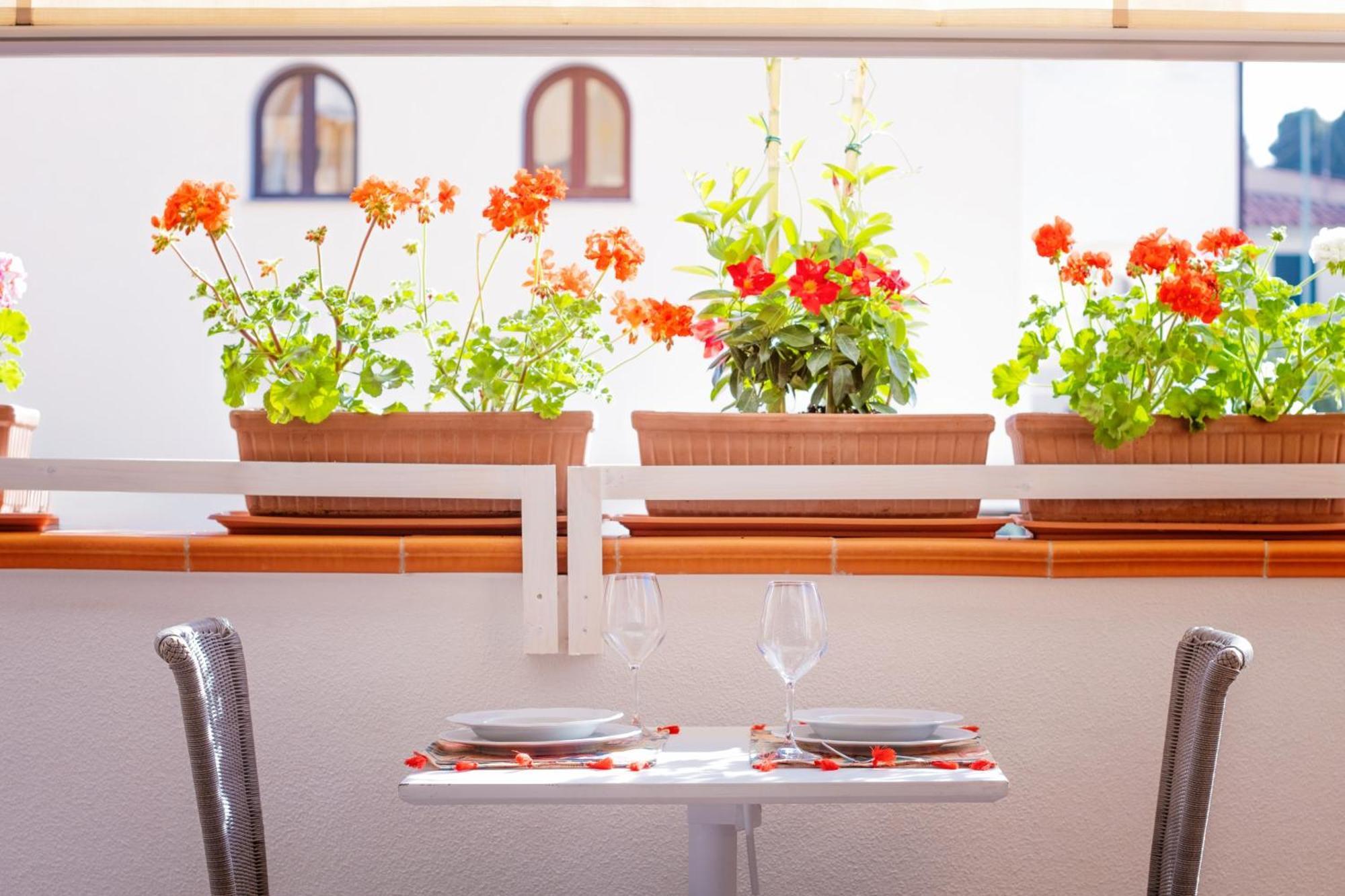 Orosei Home Holidays - I Fiori Εξωτερικό φωτογραφία